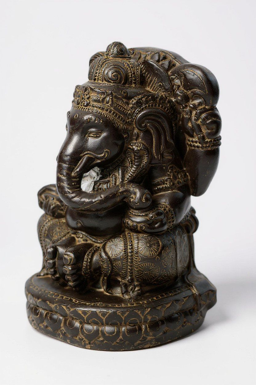Ganesha Sculpture - Decorative Room Decoration Artwork - Hindu Deity of Good Luck - Stone Mixture Elephant Yellow - 45x25x25 cm