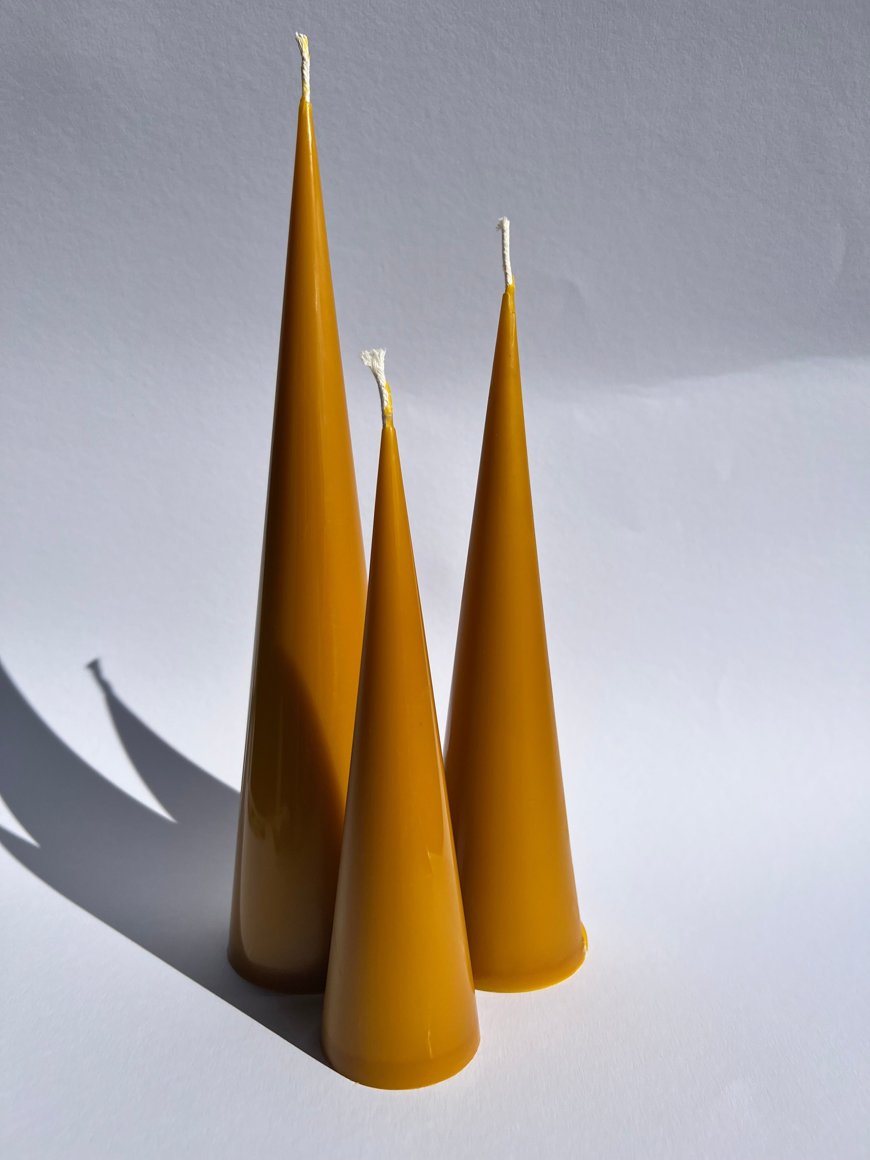 Bougie en cire d'abeille ISTANBUL – Cire d'abeille originale – Coulée à la main – Pour salons et décoration – 3 tailles