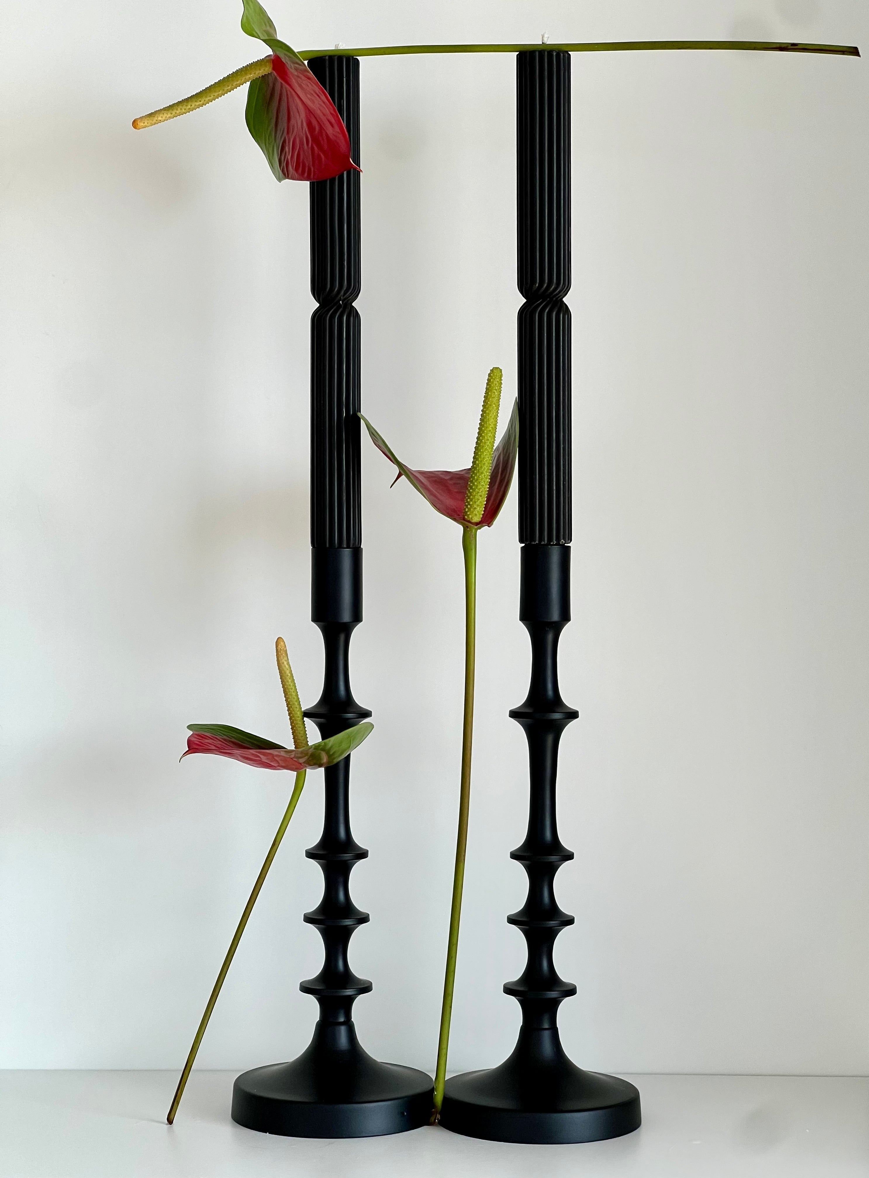 Beeswax candle ATHENS – Black – Hand-poured – For living rooms & decoration – 2x or 4x set