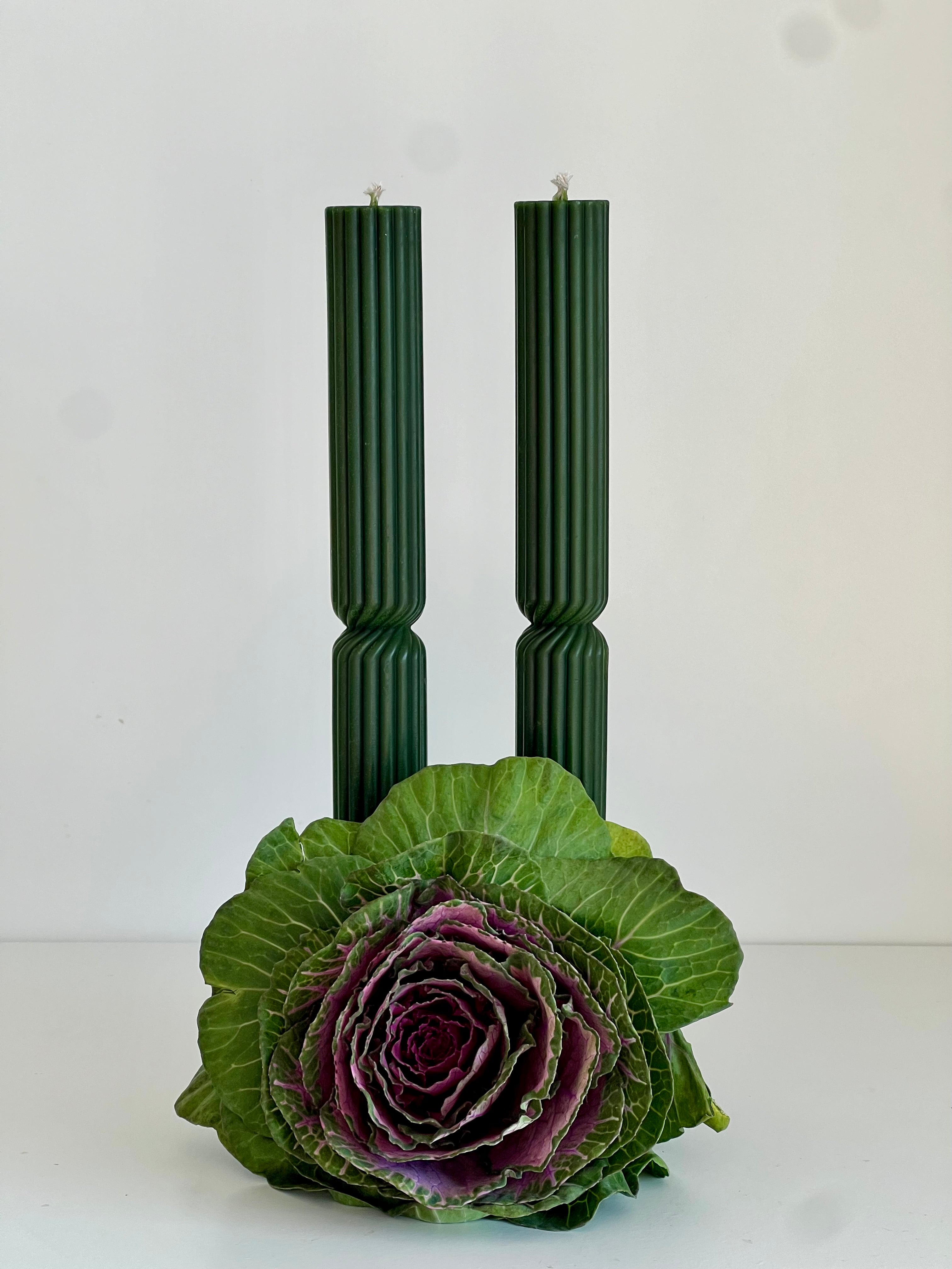 Beeswax candle ATHENS – Green – Hand-poured – For living rooms & decoration – 2x or 4x set