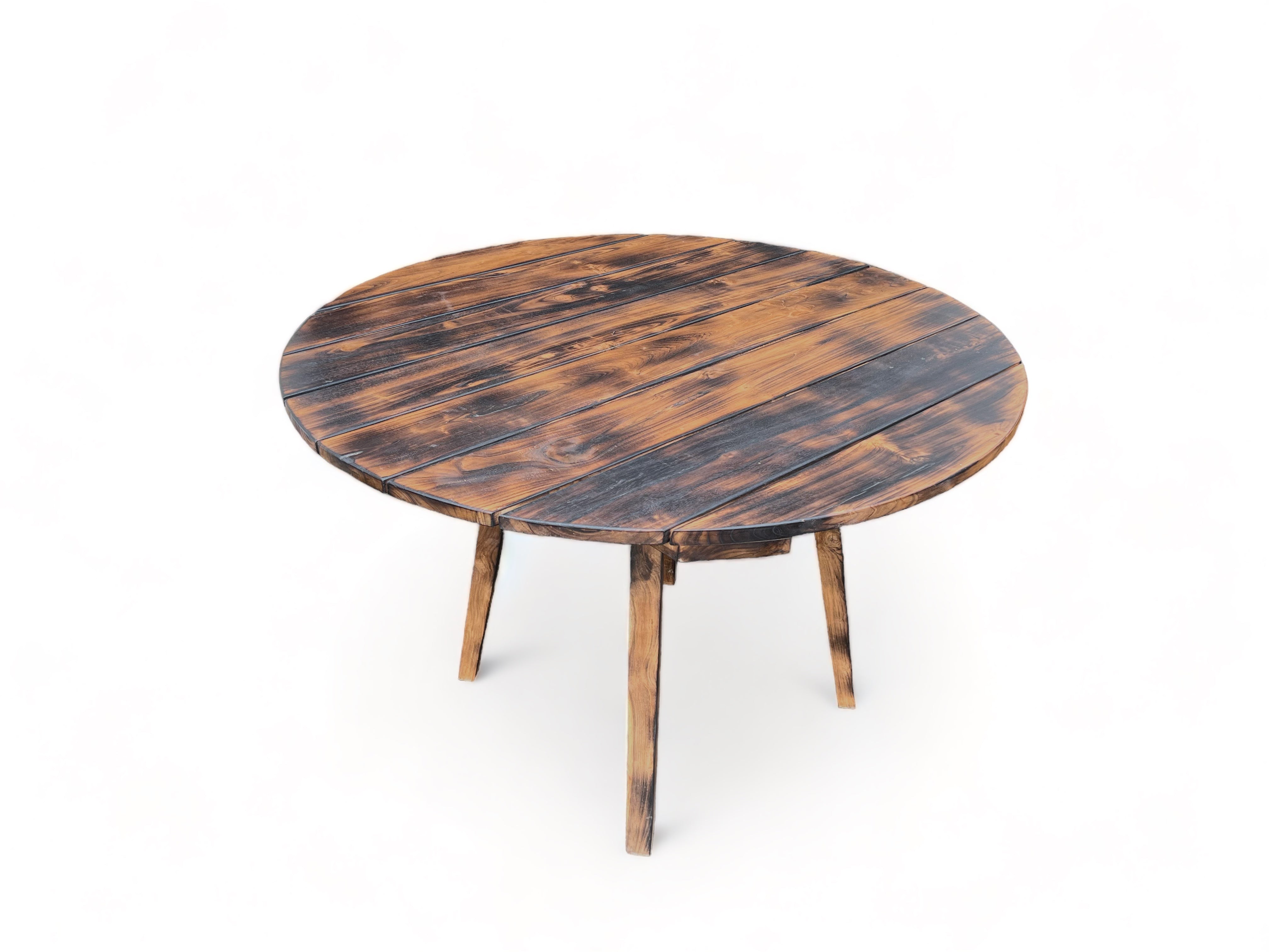 Handmade teak garden table - Unique piece with natural flair for indoors and outdoors - Flamed - 120 and 150 cm diameter - 80 cm high 