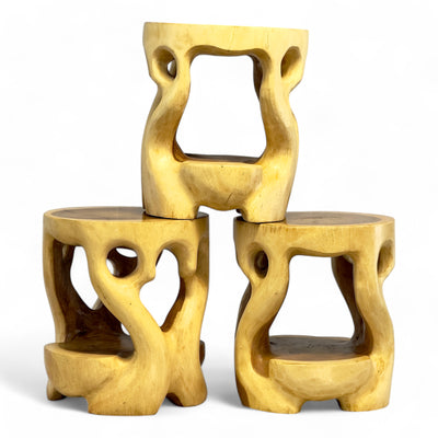 Holz Beistelltisch - Hocker, Nachttisch, Pflanzenhocker, Ablagetisch - Rundes Naturdesign mit organischer Form – Massiv aus Teakholz – 40x34x34 cm - FaHome