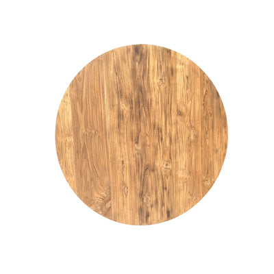 Round teak dining table: natural design and robust quality