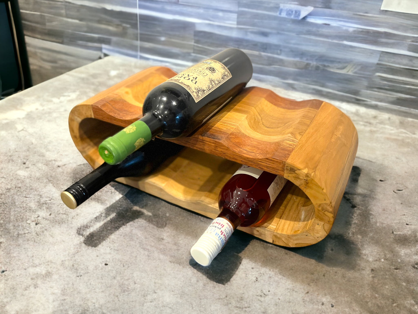 Akazienholz Weinregal - Flaschenhalter für 6 Flaschen - Robust - Natürliche Holzmaserung - 46x19x15 cm