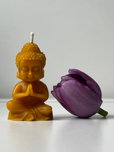 Bougies en cire d'abeille au design Bouddha – Lot de 7 bougies – Idéal pour la méditation et l'ambiance de la maison – 6 x 3,5 cm