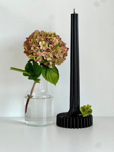 Beeswax candle BERLIN – Black – Hand-poured – For living rooms &amp; decoration – 2 sizes