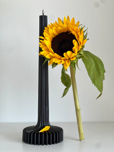 Beeswax candle BERLIN – Black – Hand-poured – For living rooms &amp; decoration – 2 sizes