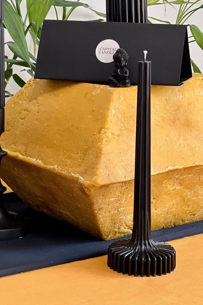 Beeswax candle BERLIN – Black – Hand-poured – For living rooms &amp; decoration – 2 sizes