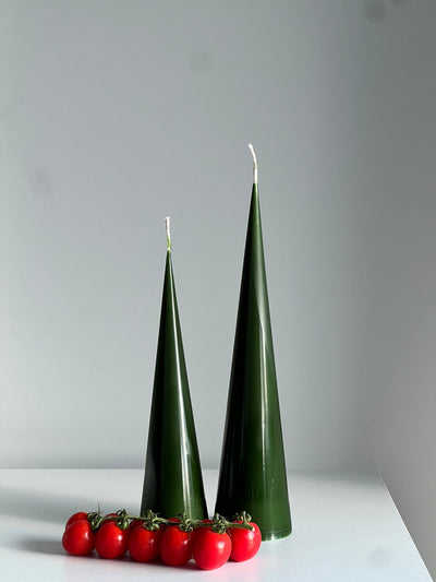 Beeswax candle ISTANBUL – Green – Hand-poured – For living rooms &amp; decoration – 3 sizes
