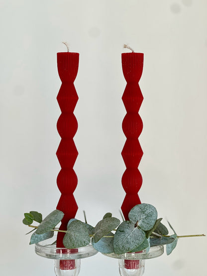 Beeswax Candle MADRID – Red – Hand-poured – For Living Rooms &amp; Decoration – Set of 2 or 4