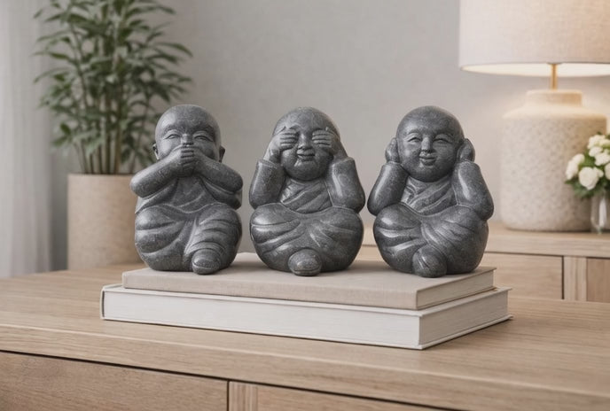 Video laden: Buddha Figuren Set 3-teilig – Garten Terrasse Balkon Deko – Wetterfest – Stein Skulpturen Sehe nichts Höre nichts Sage nichts – 30 cm
