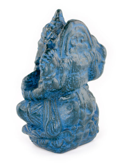 Sculpture de Ganesh - Décoration de pièce - Déité hindoue de la bonne chance - Mélange de pierres Éléphant bleu - 12x8,5x6 cm